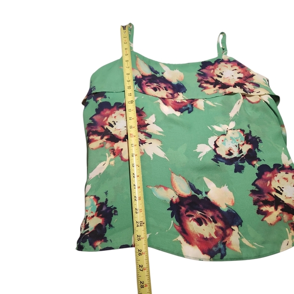 CAbi New Bloom Floral Tank Green Sleeveless Ruffle Flowy Lightweight 3264 L - Picture 9 of 13